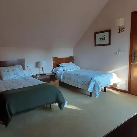 Precioso Chalet En El Campo Con 9.000 Metros De Jardin Ferienhaus A Coruña